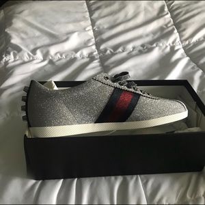 GUCCI shoes